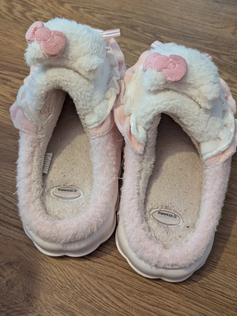 Hello Kitty Pink Plush Slippers